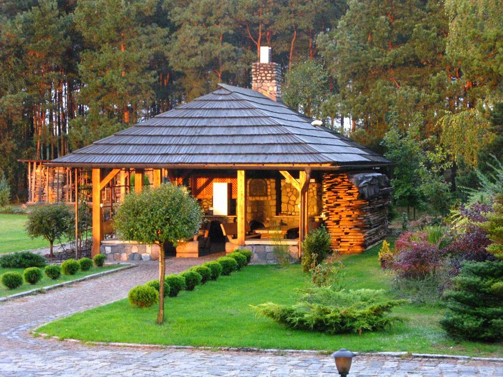 Daglezjowy Dwor Hotel Osiek  Buitenkant foto